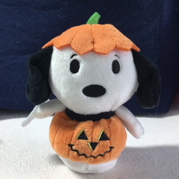 Halloween Snoopy Plush by Hallmark - Picture 1 of 15